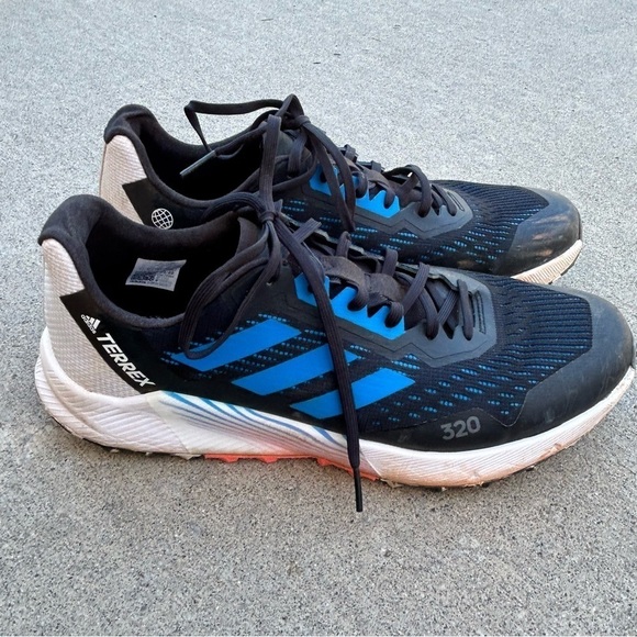 ADIDAS Terrex Agravic Flow 2 Black Blue Rush Turbo size 11 💙 - Picture 4 of 8
